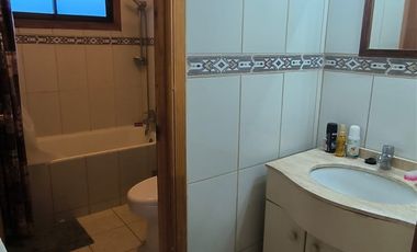Casa en Venta en Lago Rapel