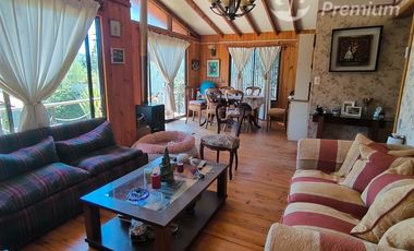 Casa en Venta en Lago Rapel