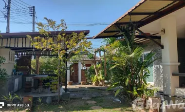 5 Bedroom House for sale at Somwang Village