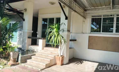 5 Bedroom House for sale at Somwang Village