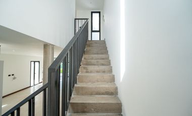 CASA EN VENTA GORINA 3 DORMITORIOS PARQUE PILETA