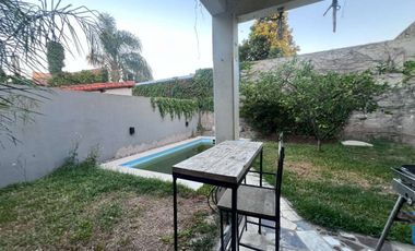 Casa Alquiler Lanús pileta quincho parrilla