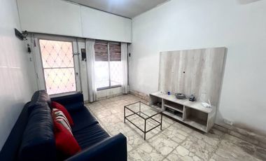 Casa Alquiler Lanús pileta quincho parrilla