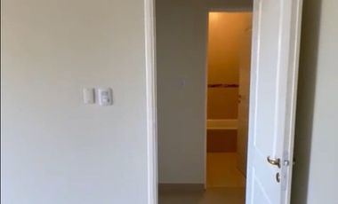 Venta depto. 2 dorm. con cochera Av. Roca y Mitre