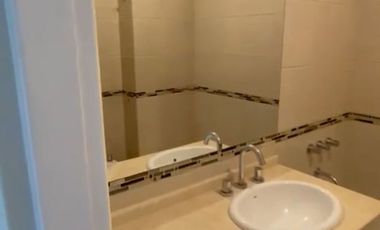Venta depto. 2 dorm. con cochera Av. Roca y Mitre