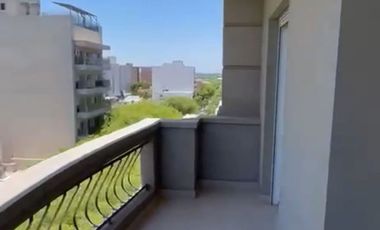 Venta depto. 2 dorm. con cochera Av. Roca y Mitre