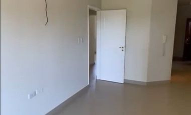 Venta depto. 2 dorm. con cochera Av. Roca y Mitre