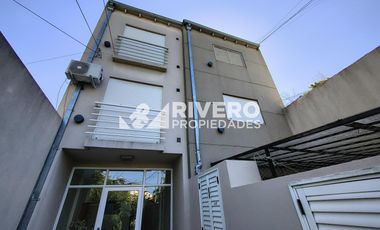 DEPARTAMENTO EN ALQUILER EN MORON SUR - MONOAMBIENTE DIVIDIDO
