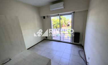 DEPARTAMENTO EN ALQUILER EN MORON SUR - MONOAMBIENTE DIVIDIDO