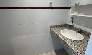 ALQUILER | DEPARTAMENTO 3 DORMITORIOS CON COCHERA – CENTRO DE POSADAS