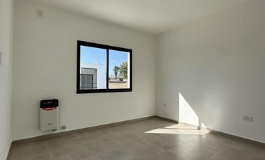 Casa - Barrio 9 de Julio