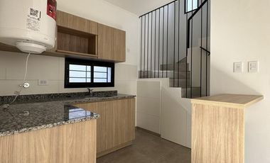 Casa - Barrio 9 de Julio