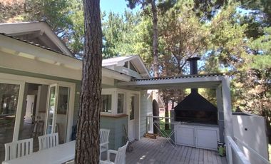 Casa en  venta de 3 dormitorios en Costa Esmeralda barrio Deportiva II