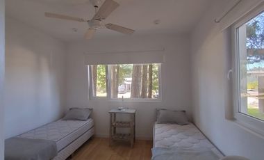 Casa en  venta de 3 dormitorios en Costa Esmeralda barrio Deportiva II