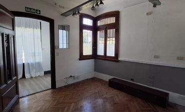 Casa/Local en Alquiler - Castelar