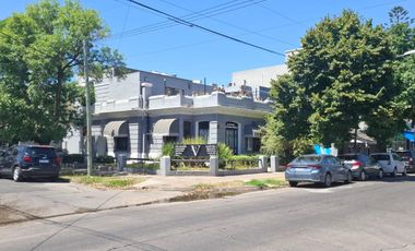 Casa/Local en Alquiler - Castelar