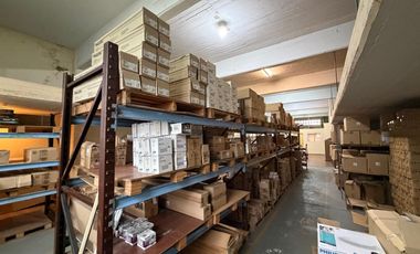 Depósito - 530 m2 - Caseros