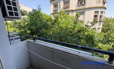 Alquiler de departamento 2 ambientes con balcón en el Barrio de Congreso! Expensas incluídas