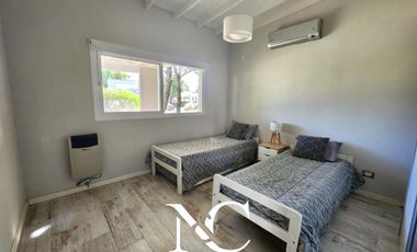 Casa en Venta en Costa Esmeralda con Gas Natural