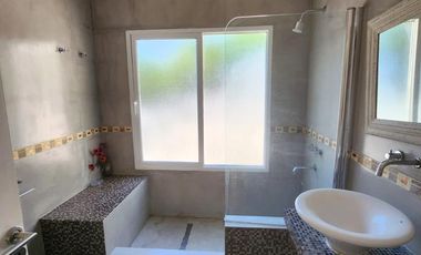 Casa en Venta en Costa Esmeralda con Gas Natural