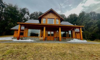 Exclusiva propiedad en venta Villa La Angostura