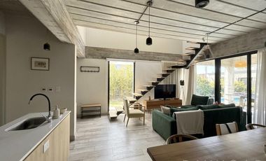 Venta Casa - Barrio Santa Emilia, Pilar del Este
