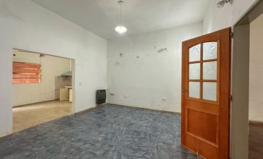 PH en venta 3 ambientes con patio en Barrio San José Almirante Brown