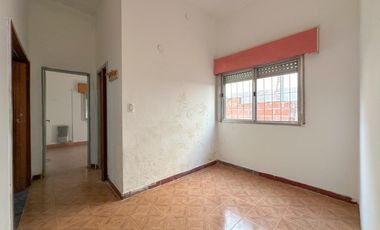 PH en venta 3 ambientes con patio en Barrio San José Almirante Brown