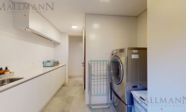 Venta Casa 5 Dormitorios con Vista al Golf y Lagunas en Pilará, La Berlina