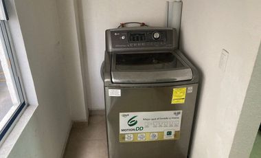 Se RENTA departamento AMUEBLADO