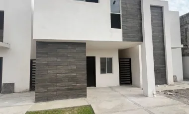 CASA EN VENTA, EN VILLA ALTA, LERDO DURANGO