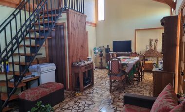 AMPLIA Y FAMILIAR CASA EN VENTA, COMUNA DE MARCHIGUE