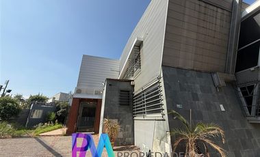 Oficina en Arriendo en Los Conquistadores con Los Hidalgos