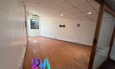 Oficina en Arriendo en Los Conquistadores con Los Hidalgos