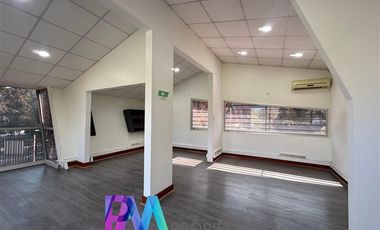 Oficina en Arriendo en Los Conquistadores con Los Hidalgos