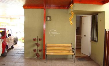 Casa en Arriendo en Av. Troncal Las Torres / Condominio San Juan de Pircas