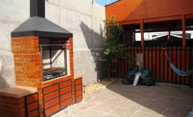 Casa en Arriendo en Av. Troncal Las Torres / Condominio San Juan de Pircas