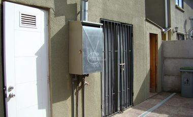 Casa en Arriendo en Av. Troncal Las Torres / Condominio San Juan de Pircas