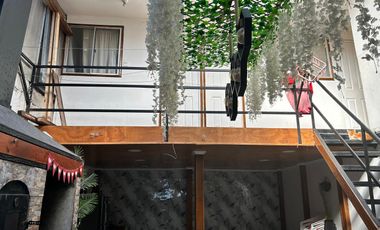 CASA EN VENTA CERCANA A ESTACION CENTRAL
