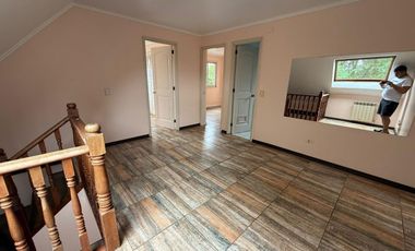 ARRIENDO CASA 2 PISOS 4D 3B CON PATIO TEMUCO