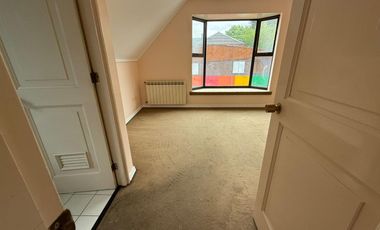 ARRIENDO CASA 2 PISOS 4D 3B CON PATIO TEMUCO