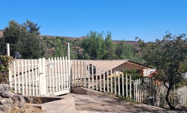 SE VENDE HIJUELA CON CASA HAB 5500 M2 LA CAPILLA COMBARBALÁ