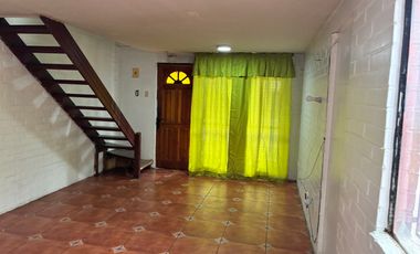CASA EN PAINE EXCELENTE CONECTIVIDAD