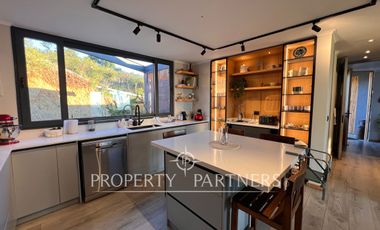 Espectacular casa de diseño con una hermosa vista Panoramica