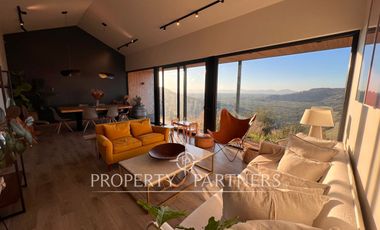 Espectacular casa de diseño con una hermosa vista Panoramica