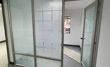 ARRIENDO de CASA COMERCIAL en MedellÃ­n