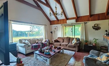 Casa en Arriendo en Camino Antuco Kilómetro 2