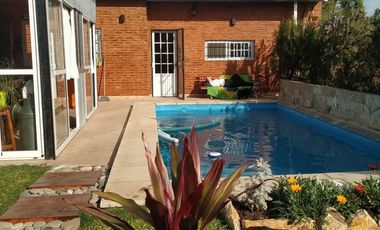 VENDE CASA EN ALVEAR