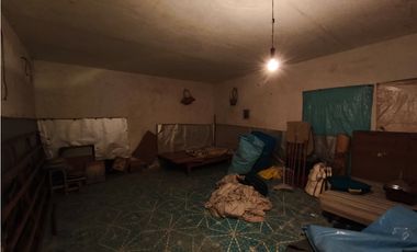 CASA GANTE 5 RECAMARAS 316 M2 EN VENTA ,COL.CENTRO SAHUAYO MICHOACAN