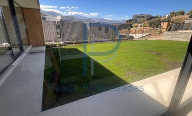 CASA MEDITERRANEA NUEVA A ESTRENAR EN CONDOMINIO 24/7
